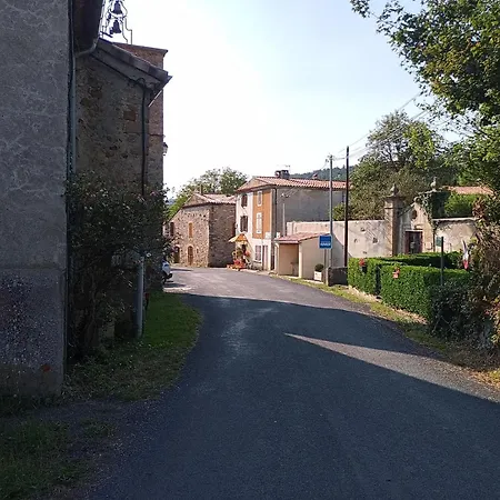 Maison Dans Village Rural *