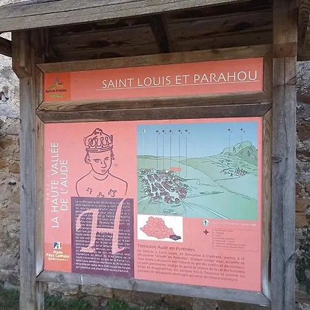 Maison Dans Village Rural