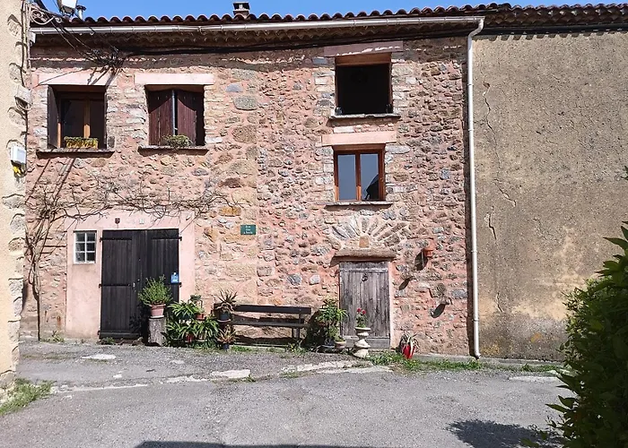 Maison Dans Village Rural Saint-Louis-et-Parahou